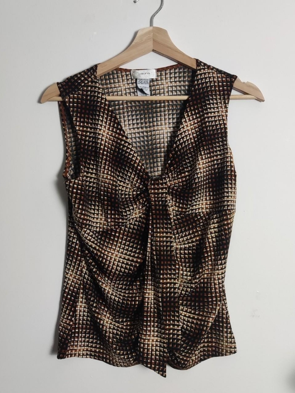 Brown Square Patterned Tank Top - Picture 3 of 7